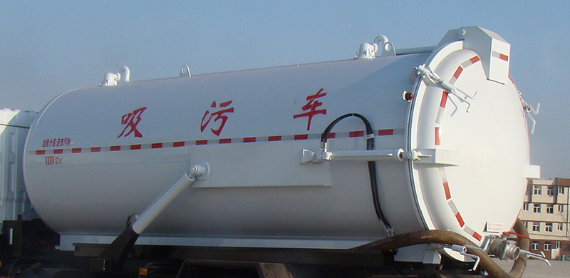 东风D912立方吸污车